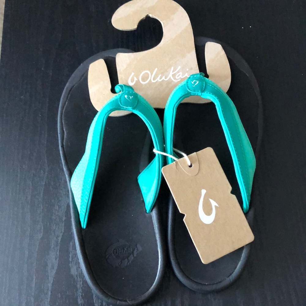 Olukai flip flops